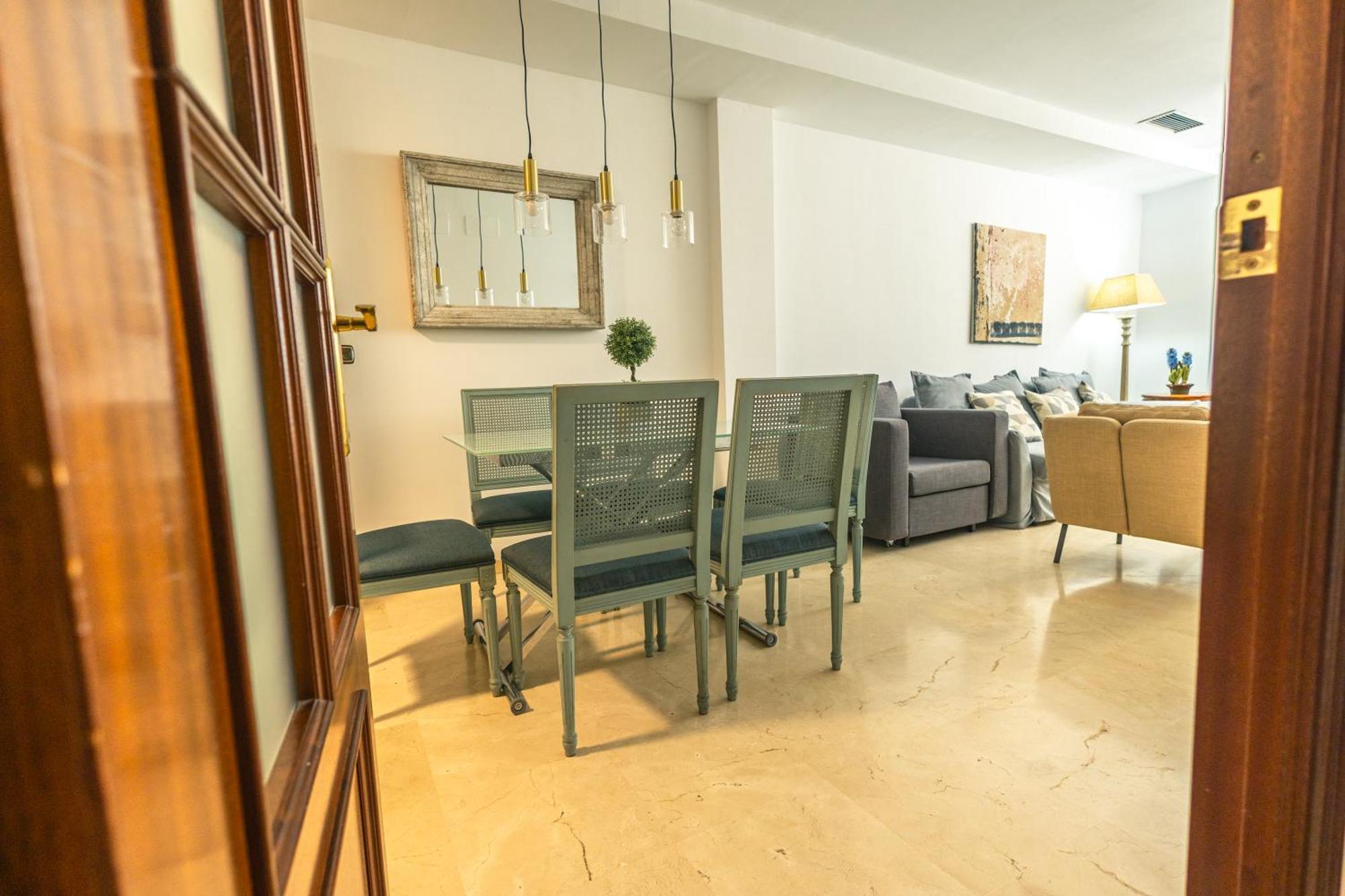 Grande Apartamento Familiar Sevilla Dış mekan fotoğraf