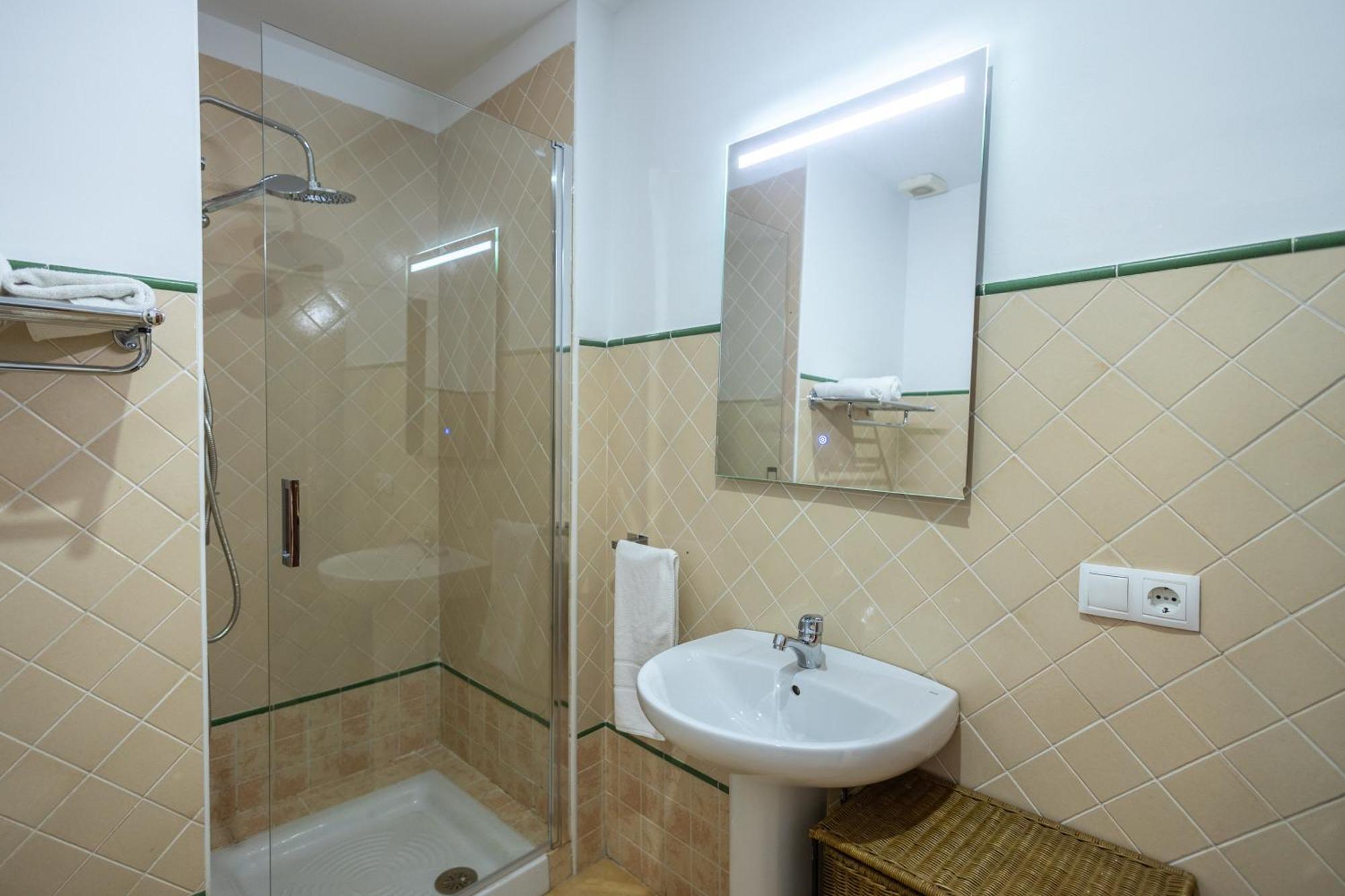 Grande Apartamento Familiar Sevilla Dış mekan fotoğraf