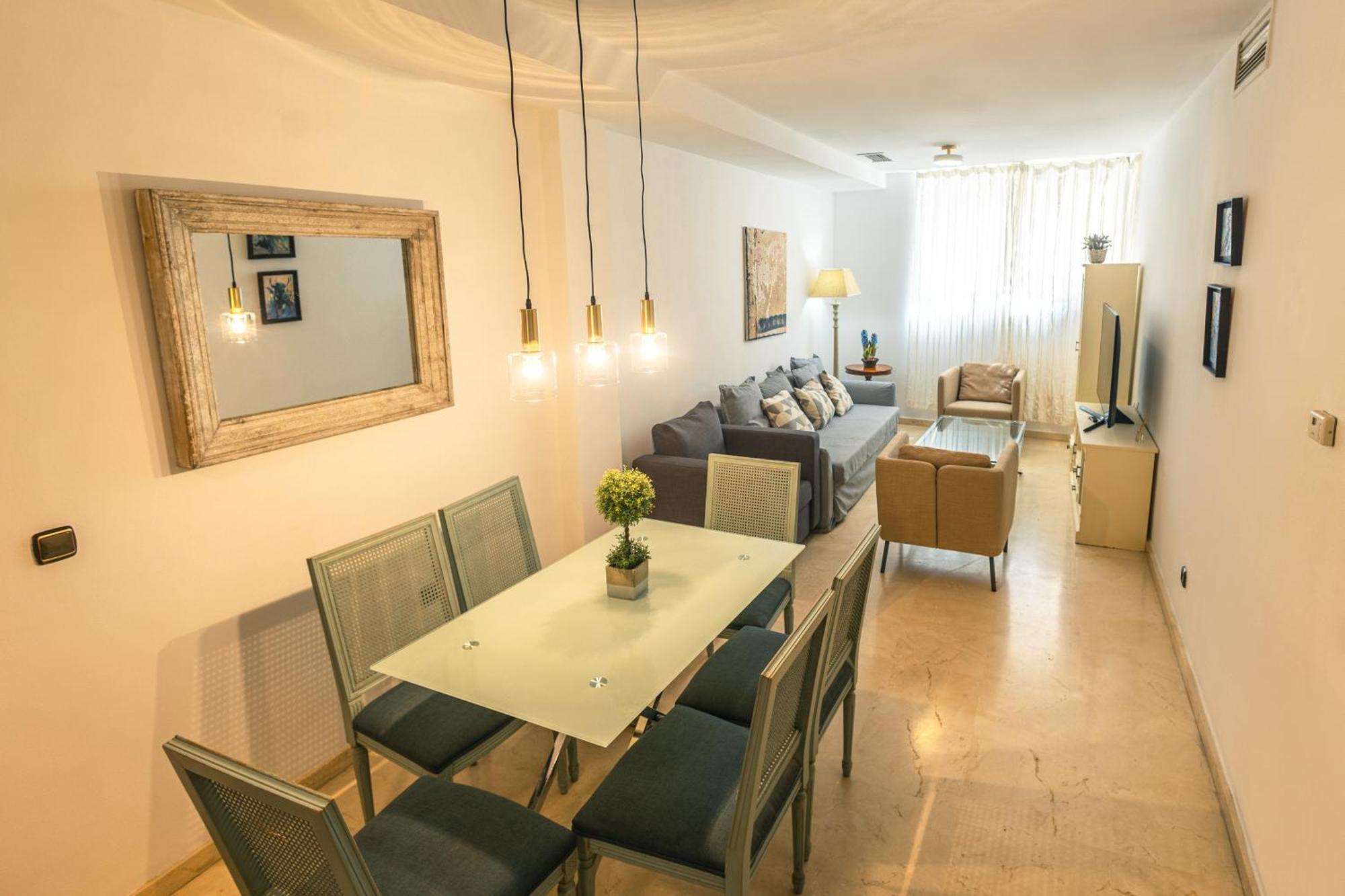 Grande Apartamento Familiar Sevilla Dış mekan fotoğraf